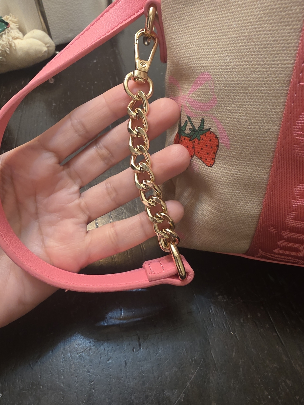 Juicy Couture Pink Heart Mirror Keychain with Pom Charm - Picture 8 of 8